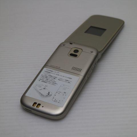 超美品 F-01G らくらくホン ベーシック4 ゴールド 即日発送 ガラケー