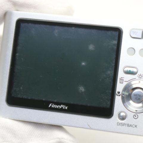 美品 FinePix Z1 シルバー 即日発送 FUJIFILM デジカメ デジタルカメラ