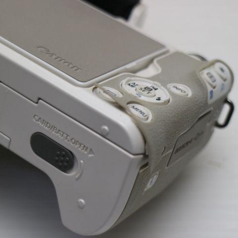 美品 EOS Kiss M ボディ ホワイト 即日発送 Canon ミラーレス一眼