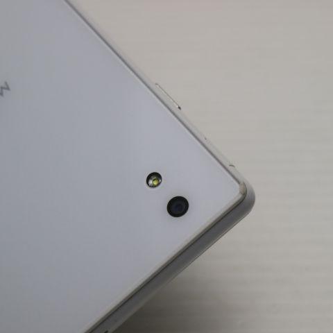 美品 MO-01J MONO ホワイト 即日発送 スマホ DoCoMo ZTE 本体 白ロム