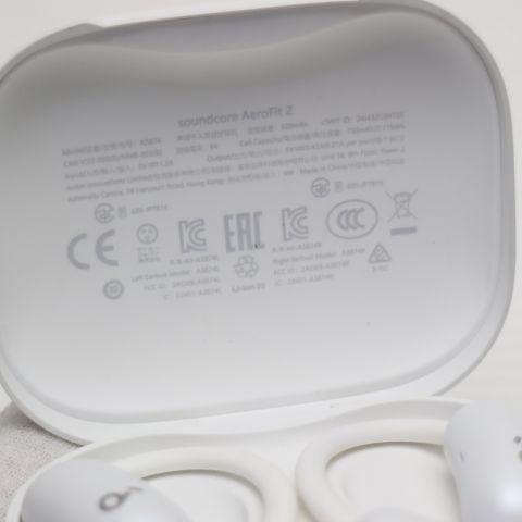 新品同様 Anker Soundcore AeroFit 2 パールホワイト オープンイヤー