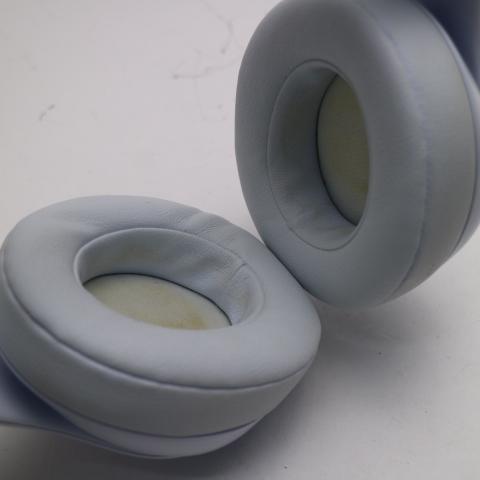 美品 Beats studio3 wireless MX3Y2PA/A ホワイト ワイヤレス 美品 Beats studio3 wireless MX3Y2PA/A ホワイト ワイヤレス