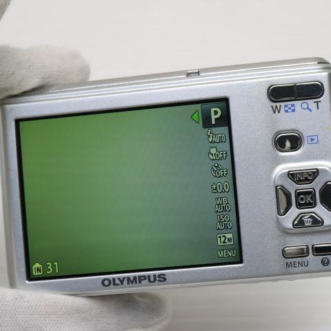 超美品 FE-4050 シルバー 即日発送 OLYMPUS デジカメ デジタルカメラ 