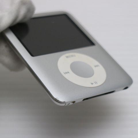 iPod nano 超美品 iPOD 第3世代 8GB シルバー 即日発送 MA980J/A 本体