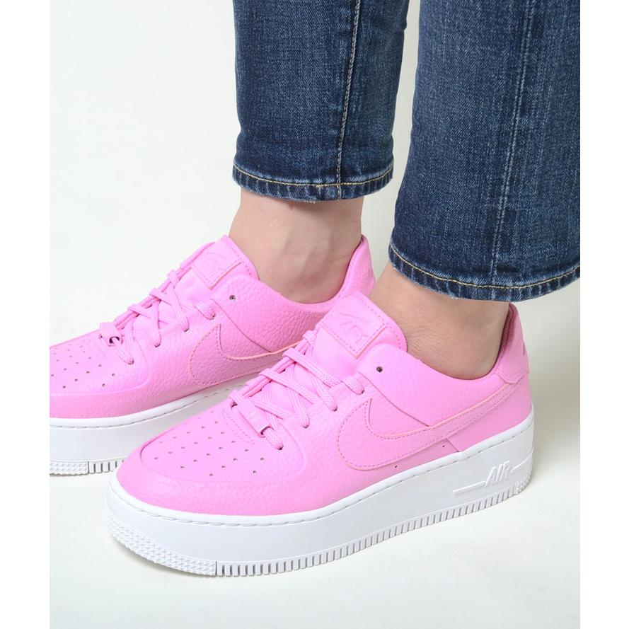 Nike Wmns Air Force 1 Sage Low ナイキ ウィメンズ エアフォース 1 セージ ロー ピンク レディース スニーカー Ar5339 601 Ar5339 601 Honey 通販 Yahoo ショッピング