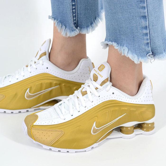 NIKE（ナイキ） NIKE SHOX R4 (GS) エア ショックス ウィメンズ