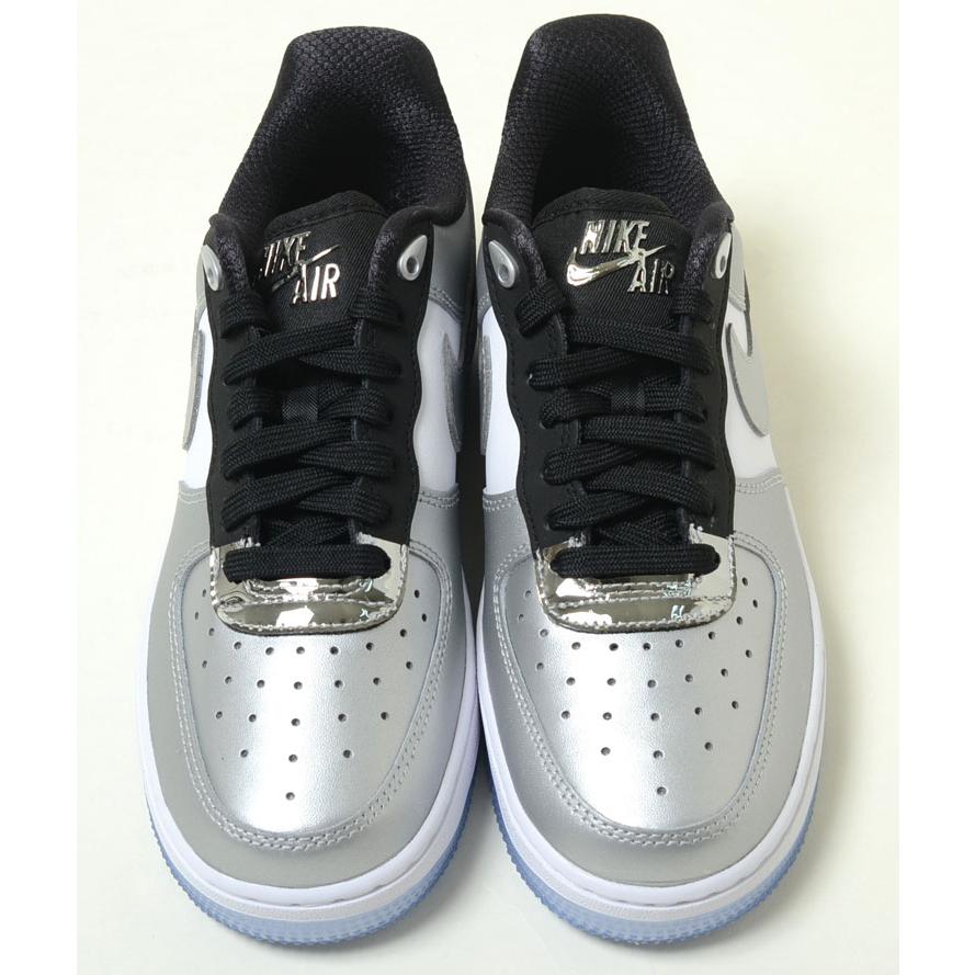 NIKE WMNS AIR FORCE 1 