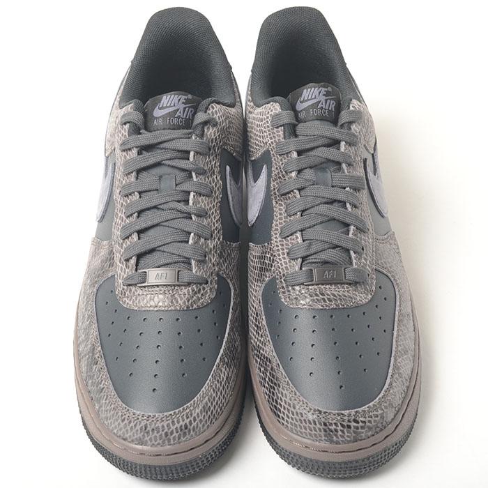 ✩✯KANEDON✯✩　新品 AIR FORCE 1 エアフォース１ Amazon | [ナイキ] エア フォース 1 '07 LV8 AIR FORCE 1 '07
