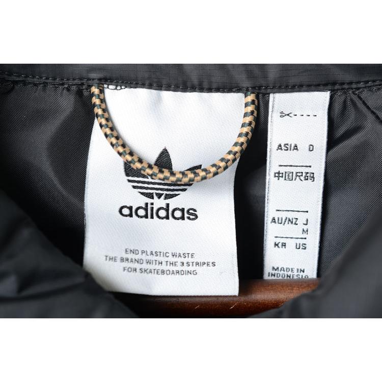 希少）サントリー　サンゴリアス adidas ジャケット 黒　#44 支給品 希少）サントリー サンゴリアス adidas ジャケット 黒 #44 支給