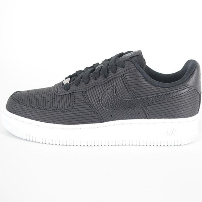 NIKE（ナイキ） NIKE W AIR FORCE 1 '07 ウィメンズ エア フォース