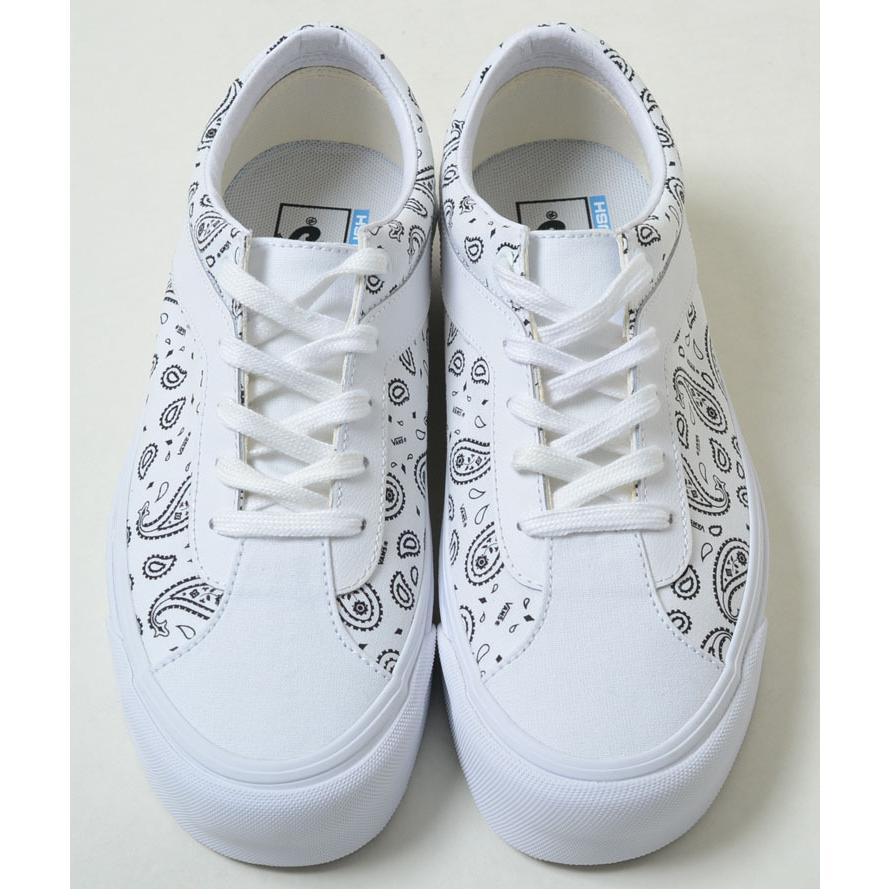 VANS BOLD NI バンズ ヴァンズ ボールド ホワイト ペイズリー柄 白