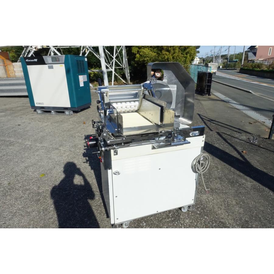 南常鉄工 ミートスライサー NHZ-C330 コンベア付 なんつね 食肉 南常鉄工 ミートスライサー NHZ-C330 コンベア付 なんつね 食肉