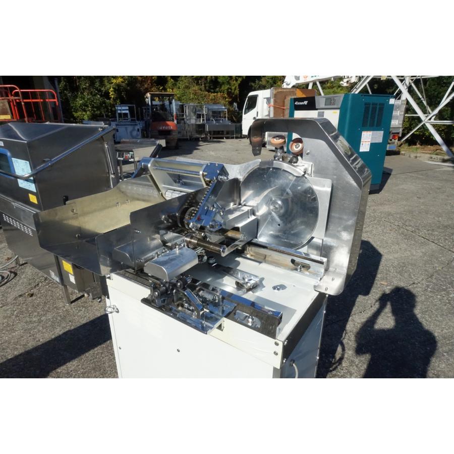南常鉄工 ミートスライサー NHZ-C330 コンベア付 なんつね 食肉 南常鉄工 ミートスライサー NHZ-C330 コンベア付 なんつね 食肉
