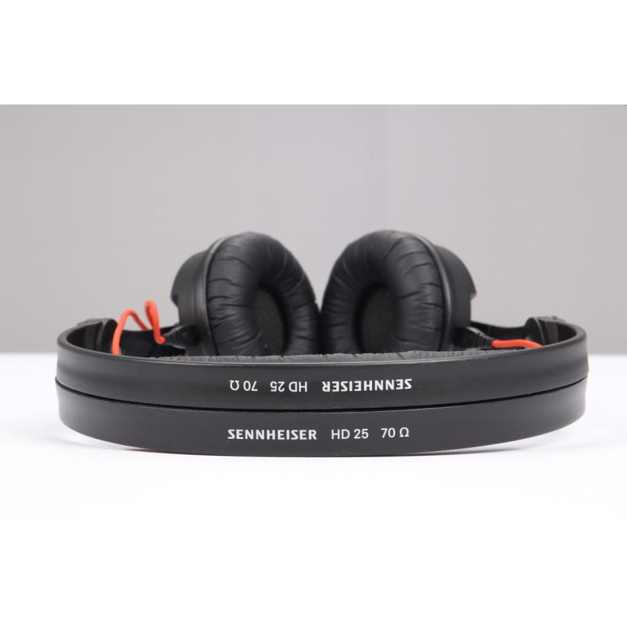 美品 | 動作保証 】 SENNHEISER 密閉型モニターヘッドホン HD25 【 70Ω 