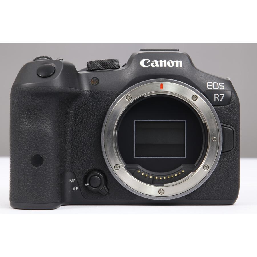 極美品 | 動作保証 】 Canon EOS R7 ボディ 【 予備の互換バッテリー 
