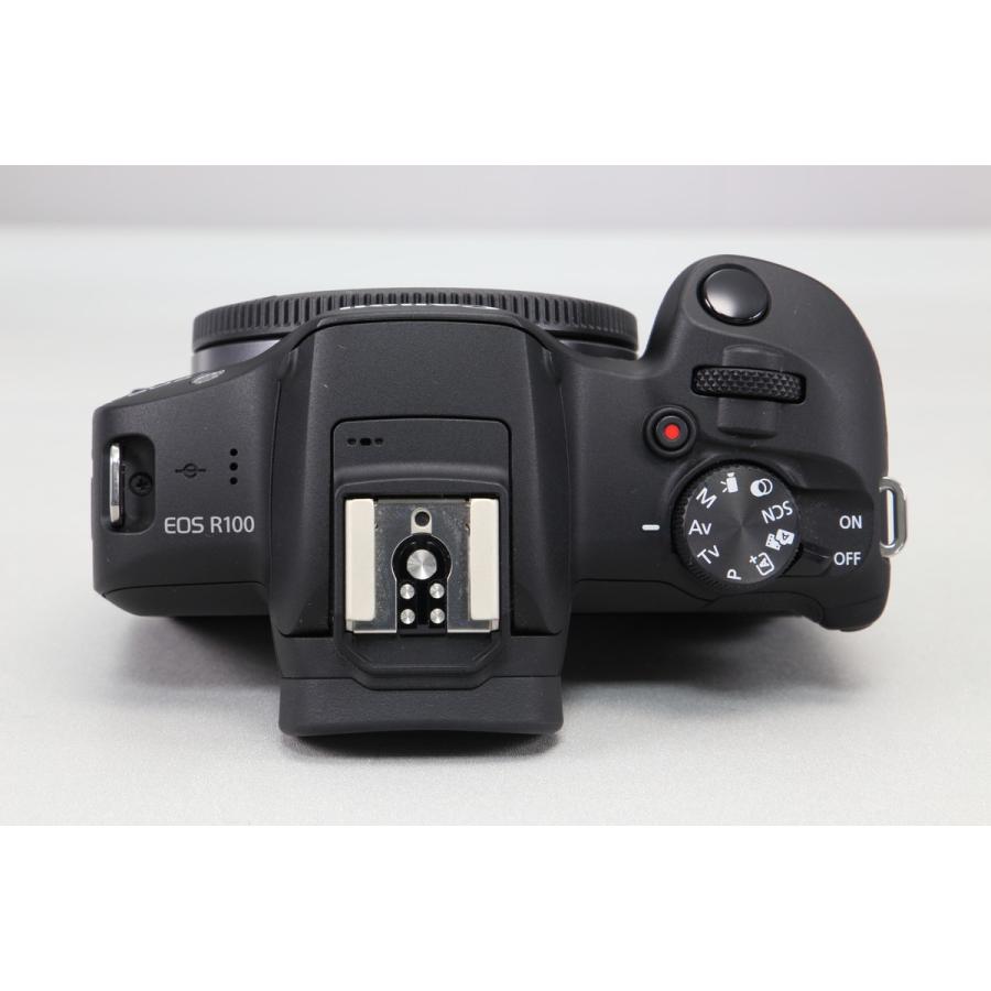 [極美品｜メーカー保証 残あり] Canon EOS R100 RF-S18-45 IS STM レンズキット [シャッター数 2000回以下]の画像