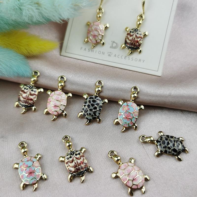 亀 立体リアルカメ チャームパーツ ピアスパーツ バッグチャーム 金具 