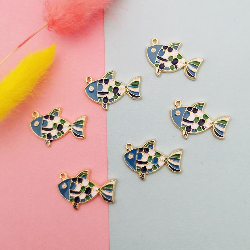 魚 イニシャル チャーム パーツ 金具 ピアス アクセサリー 魚 イニシャル チャーム パーツ 金具 ピアス アクセサリー