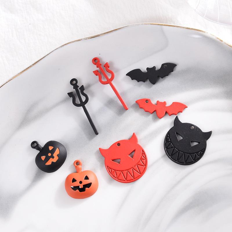 納得できる割引 最大84%OFFクーポン ハロウィングッズ 悪魔 コウモリ 魔法棒 かぼちゃ チャーム パーツ ピアス 金具 カン付 ハンドメイド nasa11777.com nasa11777.com