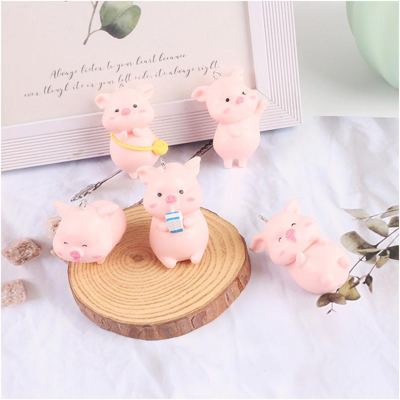 1ケ】 豚 ブタ チャームパーツ バッグチャーム 樹脂 携帯アクセサリー  