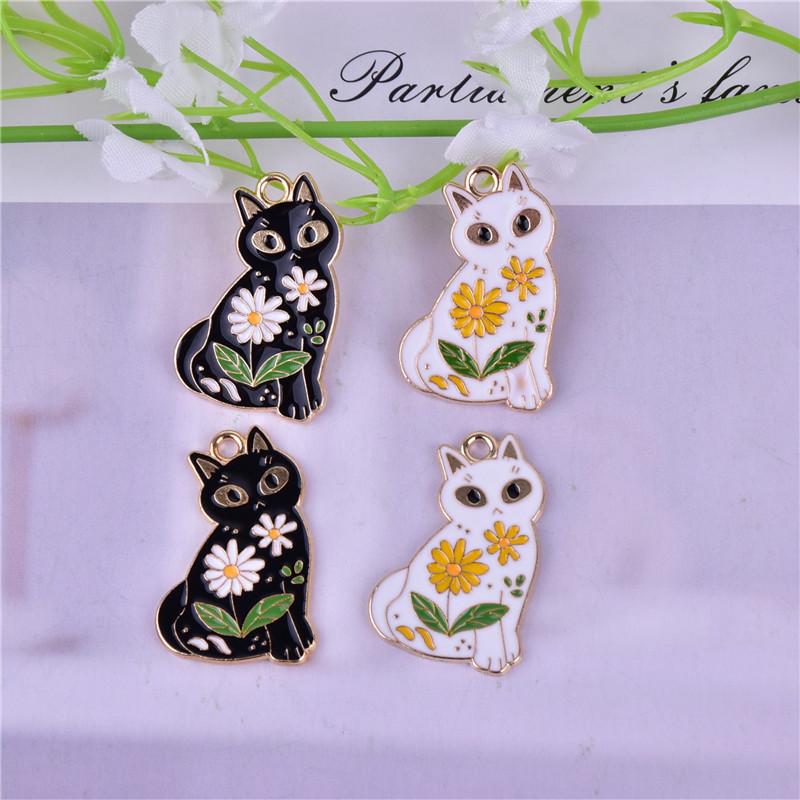 大人も着やすいシンプルファッション 2ケ 猫 チャームパーツ 金具 バックチャーム キーホルダー カン付 約19 リアル アクセサリー 32ｍｍ