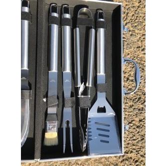 最新型　BBQ調理器具セット　バーベキュー　17点セット　バーベキューセット 　まとめ買い　持ち運びやすい　アタッシュケース　送料無料　y　新品 |  | 03