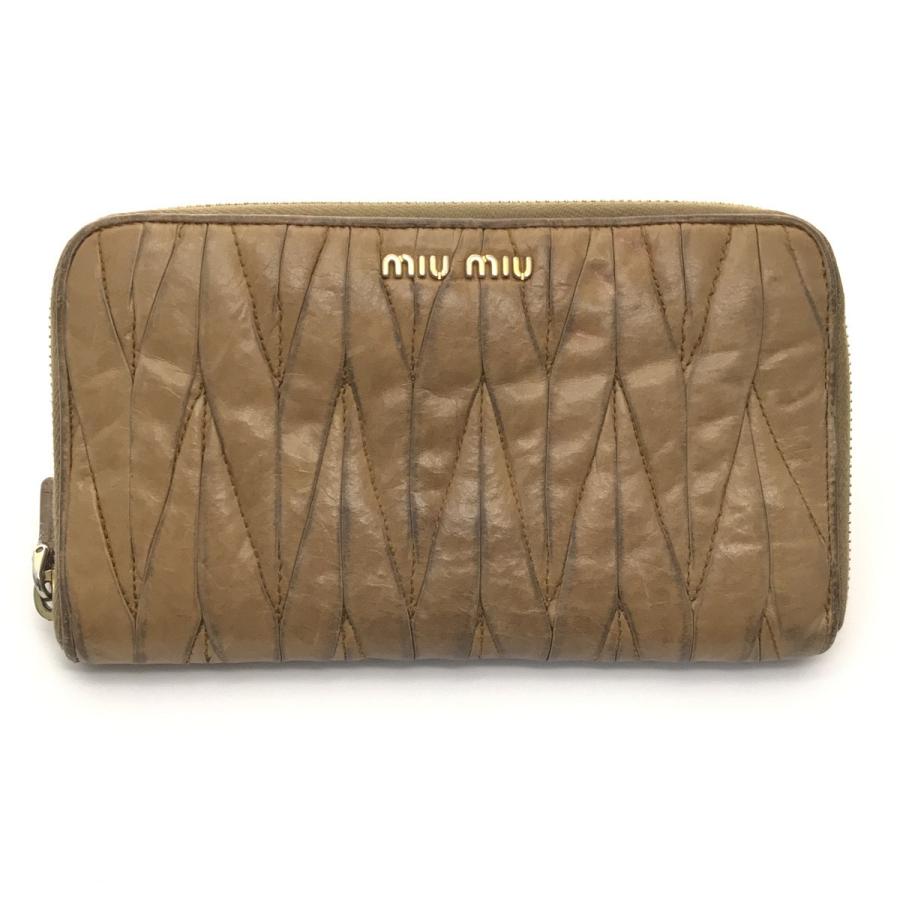 miu miu（ミュウミュウ） ラウンドファスナー長財布 マテラッセ 中古