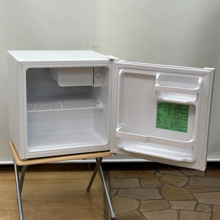ヤマダセレクト 1ドア冷蔵庫 46L 右開き YRZ-C05H1 2023年製 白 ヤマダセレクト 1ドア冷蔵庫 46L 右開き YRZ-C05H1 2023年製 白