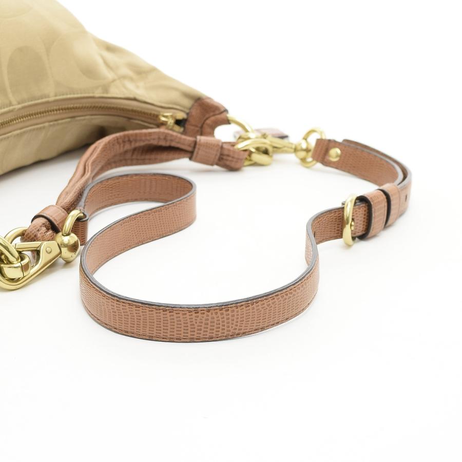 COACH（コーチ） 2WAYショルダーバッグ シグネチャーキャンバス 16805