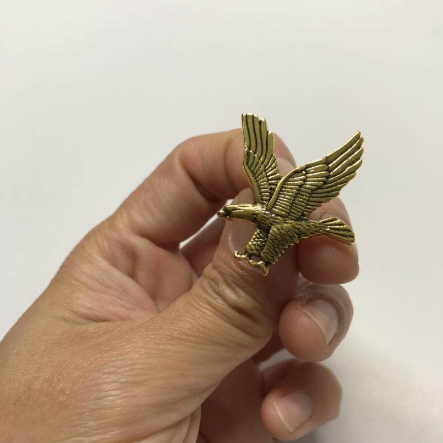 ピンブローチ ラペルピン ピンバッジおしゃれ ピンバッジスーツイーグルゴールドピンズ ハンドメイドのアクセントにも