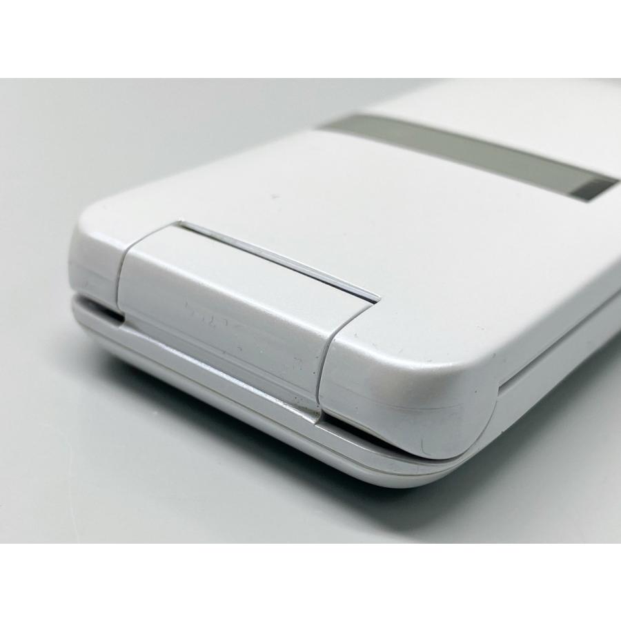 SHARP（シャープ） SoftBank PANTONE 3 001SH ホワイト 白 ガラケー