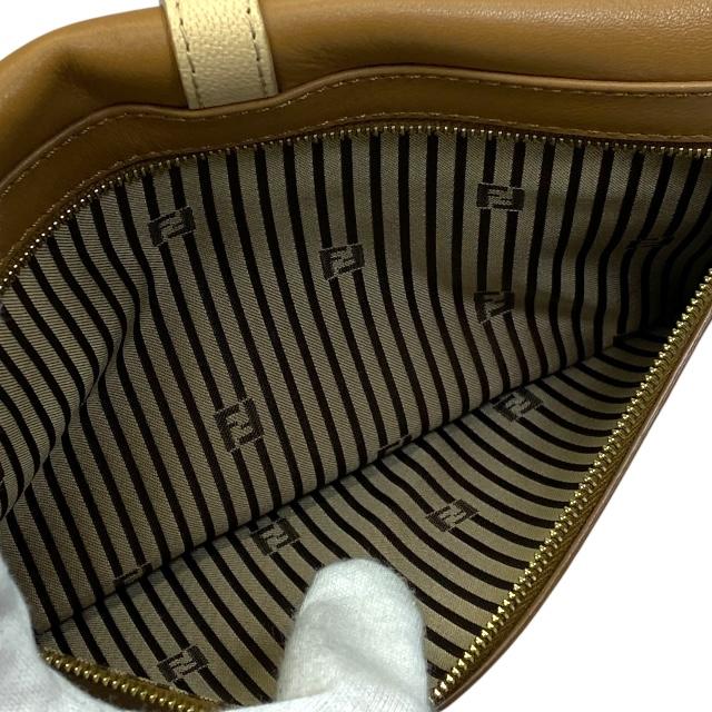 FENDI フェンディ カメレオン 8M0284 クラッチバッグ クラッチポシェット レザー ライトブラウン ベージュ ゴールド金具 | FENDI | 08