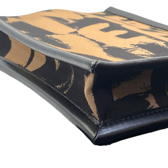 【最終価格】　Alexander McQueen ショルダーバッグ クロスボディ Alexander McQueen（アレキサンダーマックイーン） ショルダーバッグ