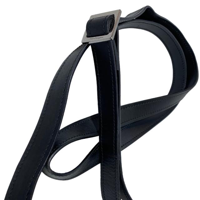 Salvatore Ferragamo フェラガモ AU-21 7390 ショルダーバッグ  