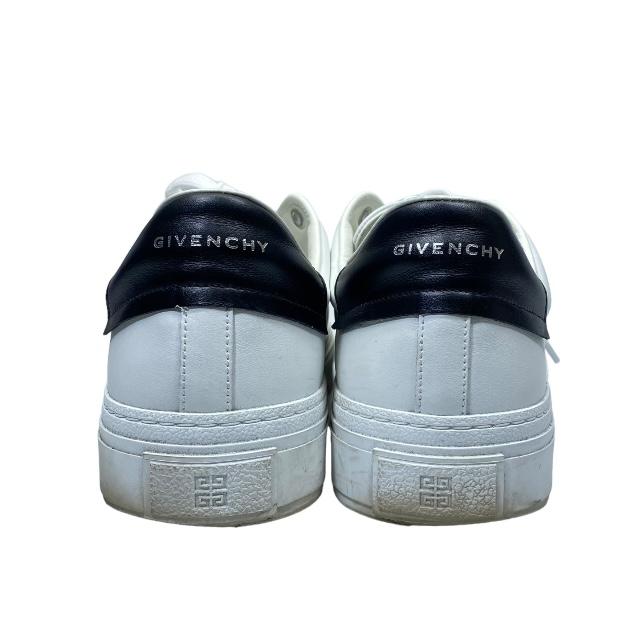 Givenchy ブラック/ホワイト スニーカー　レザー　23.5㎝　ロゴ GIVENCHY ジバンシー シューズ スニーカー ローカット 靴 ロゴ