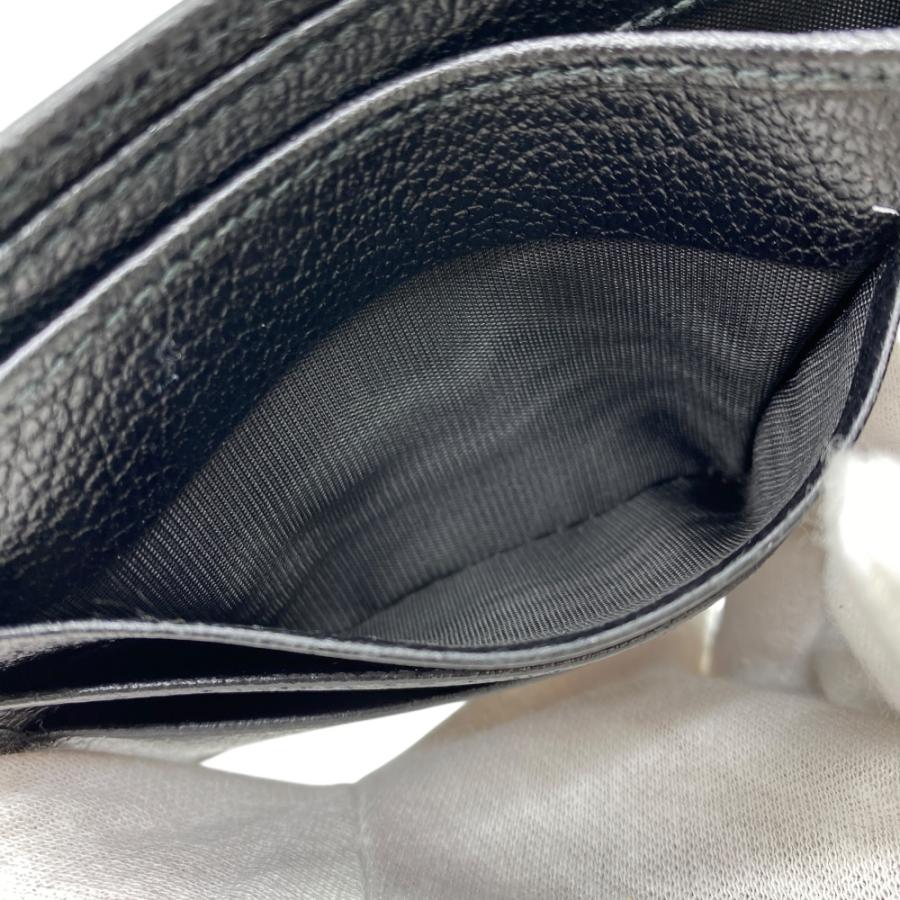 FERRAGAMO（フェラガモ） 美品 財布 二つ折り財布 折財布 コンパクト