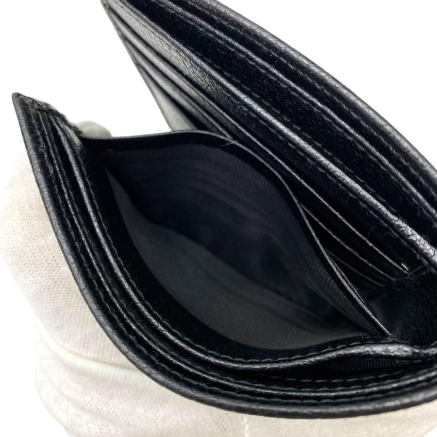 FERRAGAMO（フェラガモ） 美品 財布 二つ折り財布 折財布 コンパクト