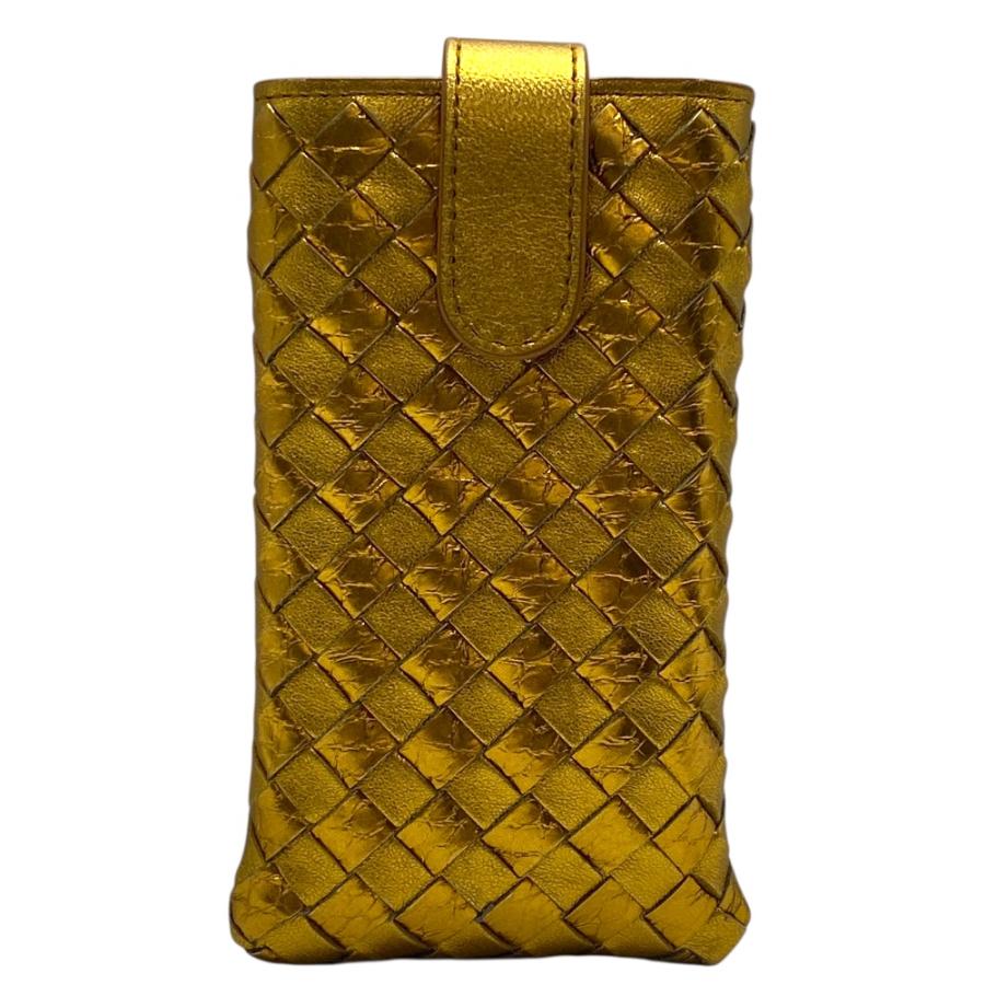 BOTTEGA VENETA（ボッテガ・ヴェネタ） イントレチャート スマホケース