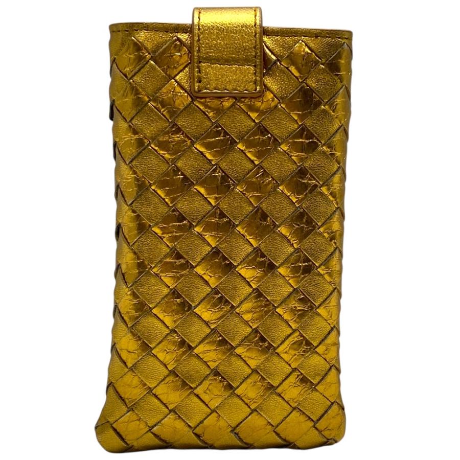 BOTTEGA VENETA（ボッテガ・ヴェネタ） イントレチャート スマホケース