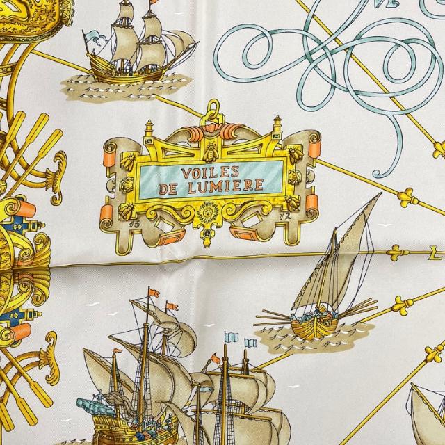 HERMES エルメスカレ90 VOILES DE LUMIERE