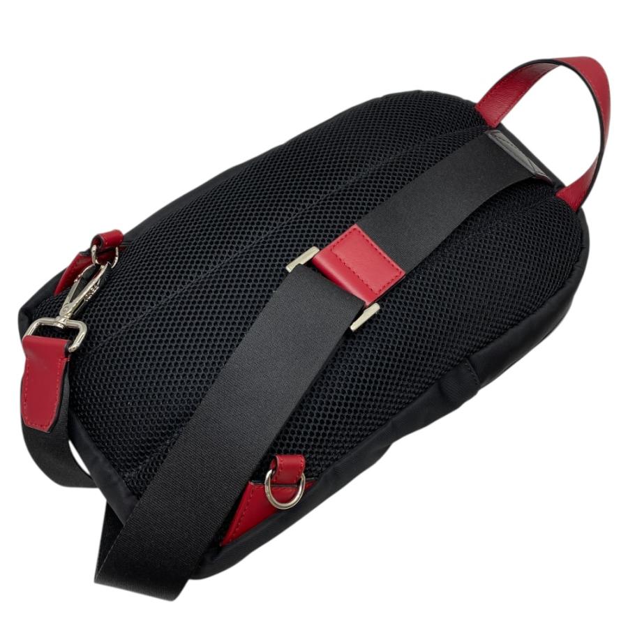 良品◆フェンディ クロスボディバッグ ズッカ柄 FENDI FENDI（フェンディ） ズッカ クロスボディバッグ ショルダーバッグ FF