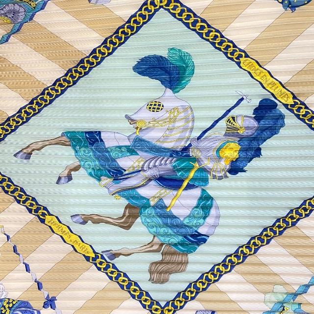 エルメス スカーフ プリーツカレ CHOCS EN PLUMES 入荷予定商品の通販