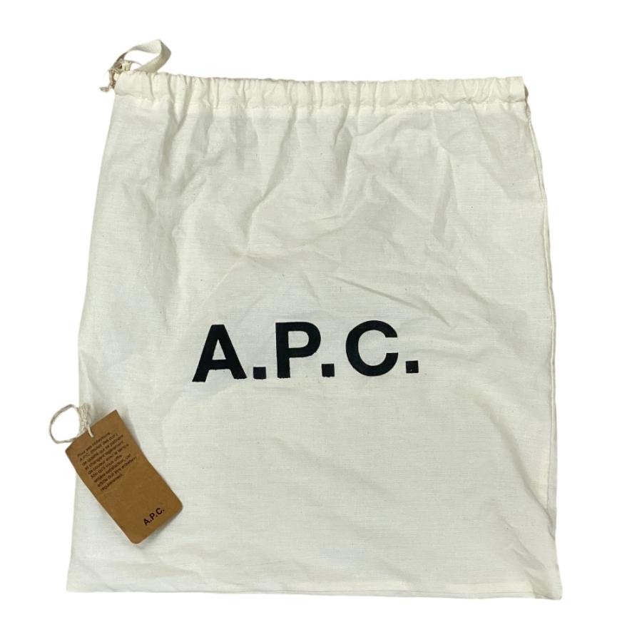 A.P.C.（アーペーセー） ハーフムーン ショルダーバッグ 肩掛け 斜め