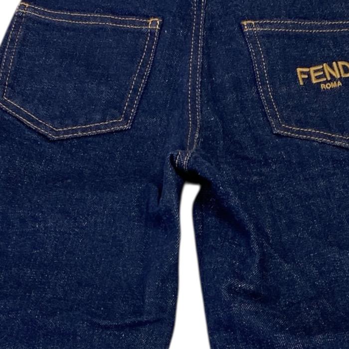 FENDI（フェンディ） 未使用 キッズ ジーンズ デニムパンツ バックロゴ