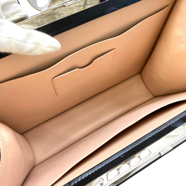 Alexander McQueen アレキサンダー・マックイーン グリップ