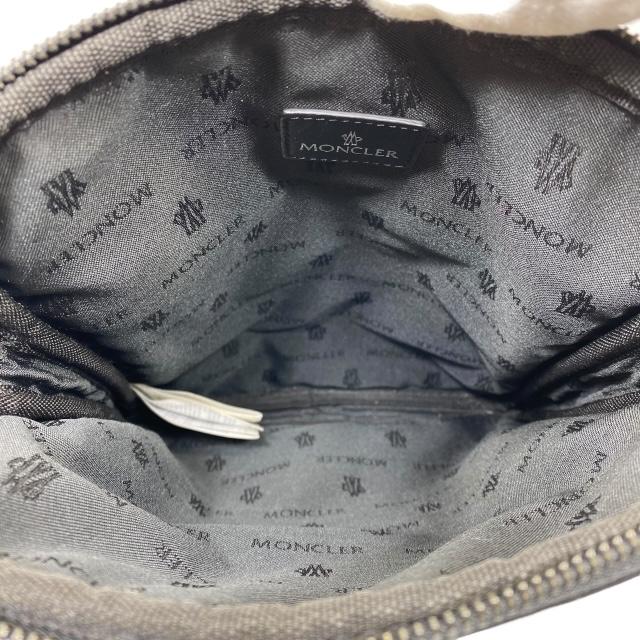 MONCLER（モンクレール） セカンドバッグ クラッチバッグ バッグ 迷彩