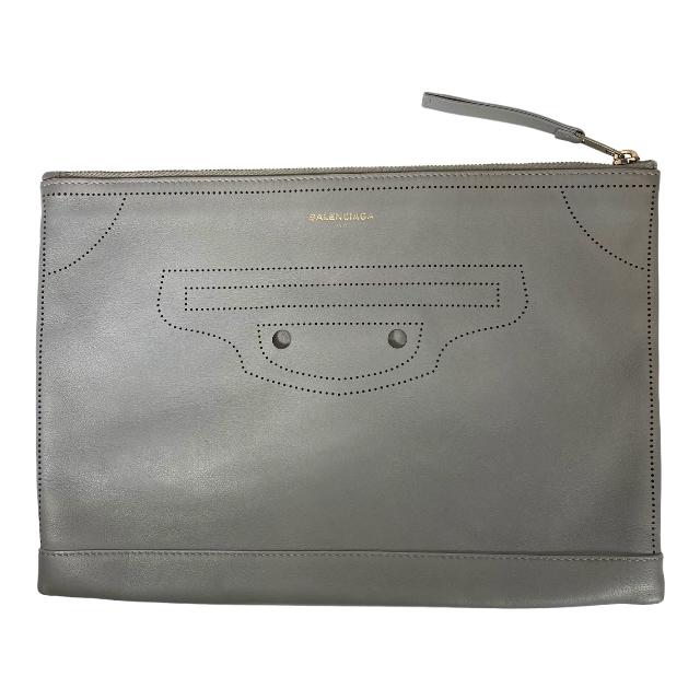 バレンシアガ クラッチバッグ セカンドバッグ ブラックアウトバッグ 鞄-