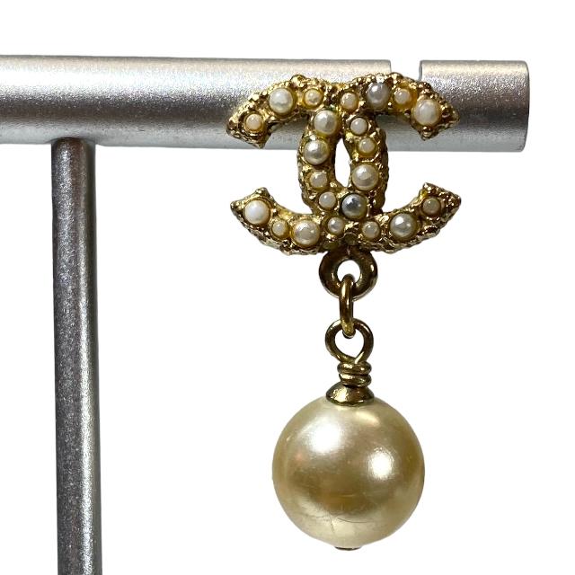 片耳のみ】CHANEL シャネル フェイクパール ゴールド ココマーク