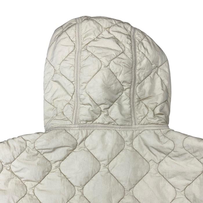 BURBERRY（バーバリー） 未使用 プルオーバー パーカー キルティング
