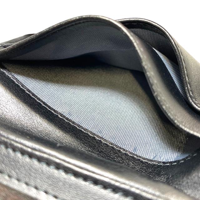 MCM エムシーエム カードケース パスケース 名刺入れ 定期入れ 二